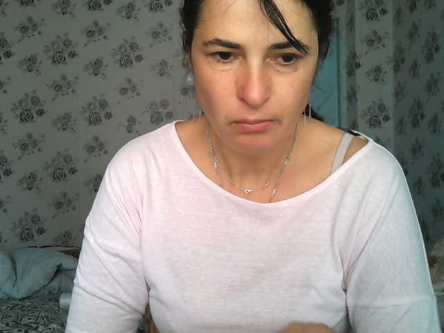Karolina33 live cam on BongaCams