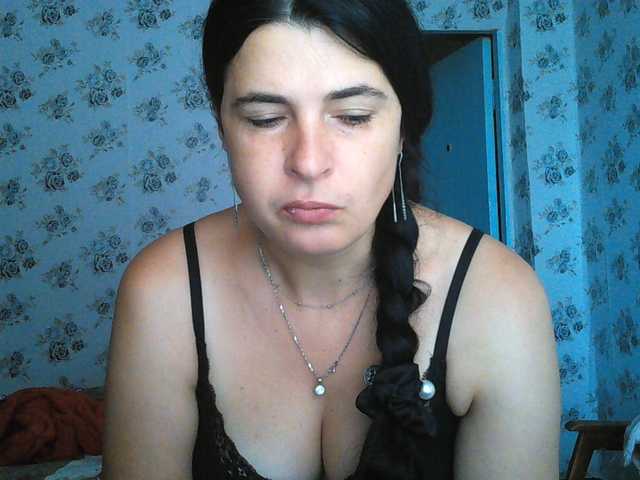 Karolina33 live cam on BongaCams
