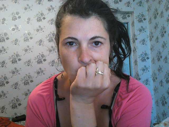 Karolina33 live cam on BongaCams