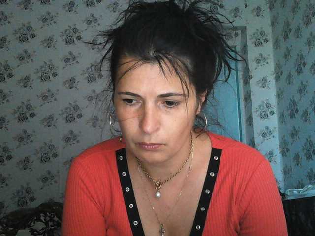 Karolina33 live cam on BongaCams