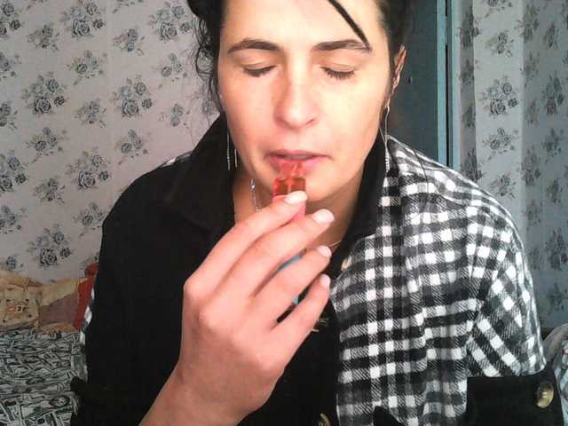 Karolina33 live cam on BongaCams