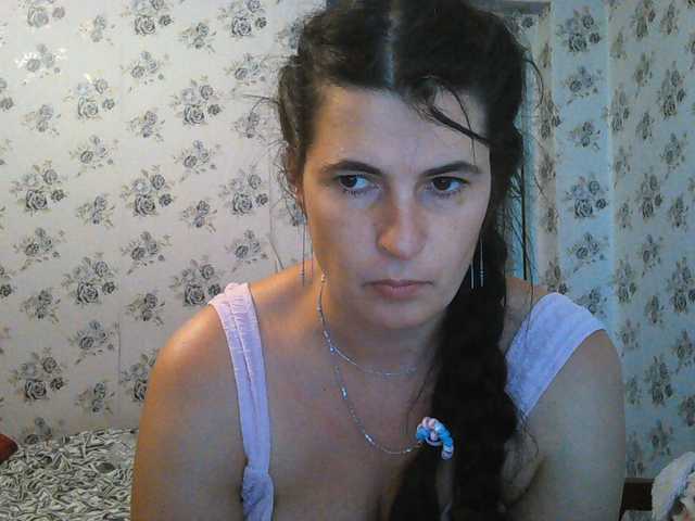 Karolina33 live cam on BongaCams
