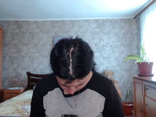 Karolina33's BongaCams show and profile