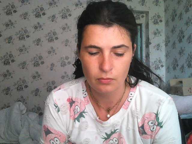 Karolina33 live cam on BongaCams