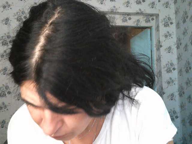Karolina33 live cam on BongaCams