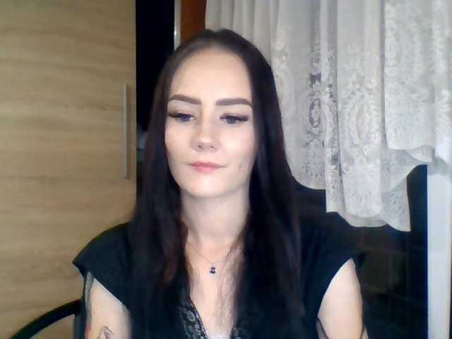 NinaFlirt live cam preview