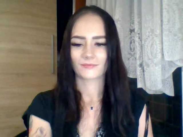 NinaFlirt live cam preview