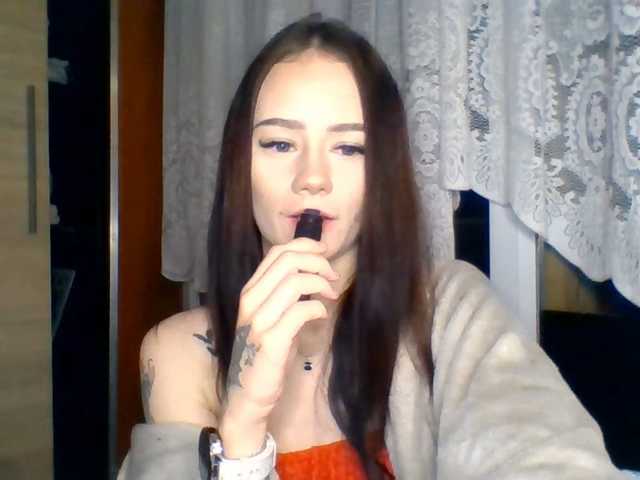 NinaFlirt live cam