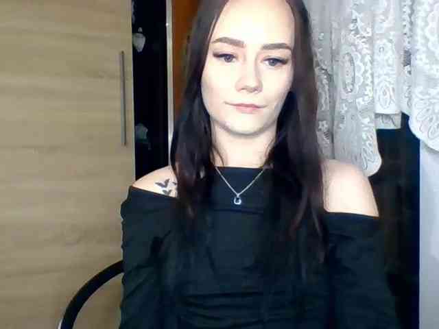 Model: NinaFlirt