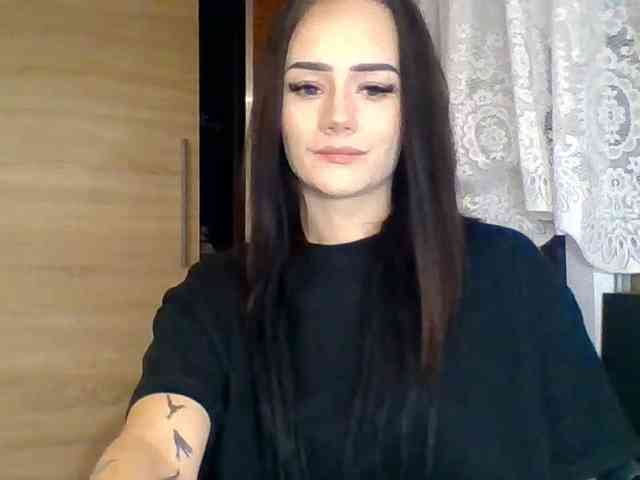 Model: NinaFlirt