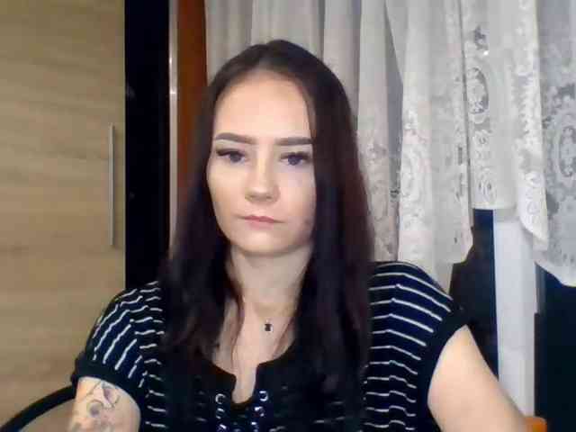 Model: NinaFlirt