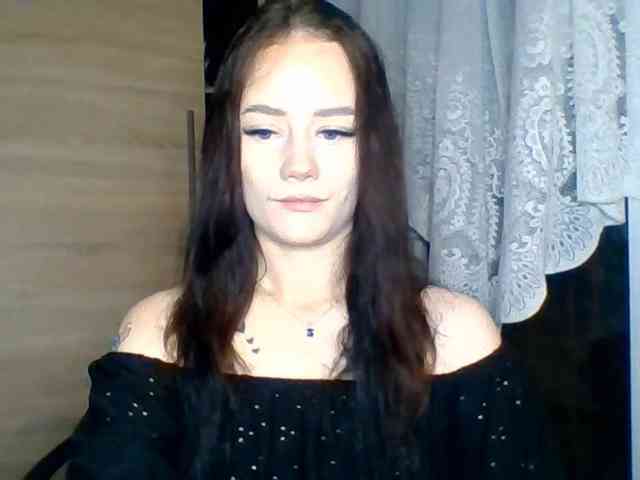 Model: NinaFlirt