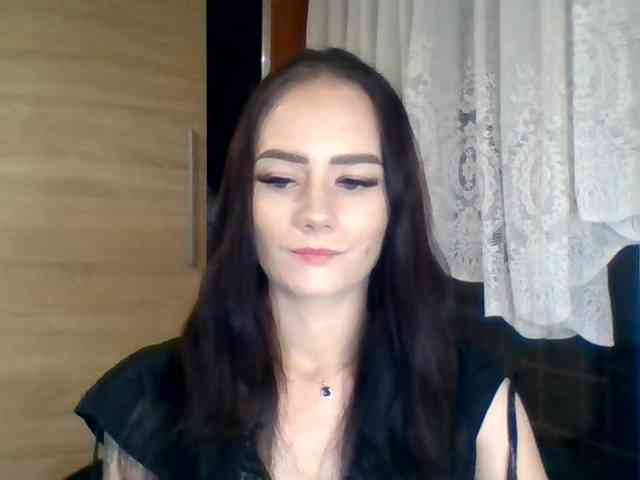Model: NinaFlirt