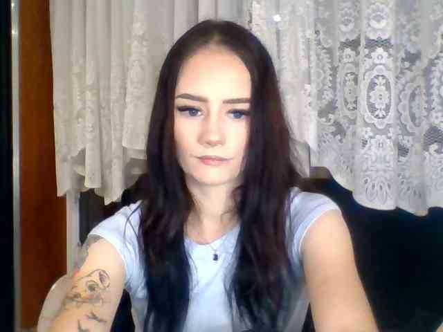 NinaFlirt webcam