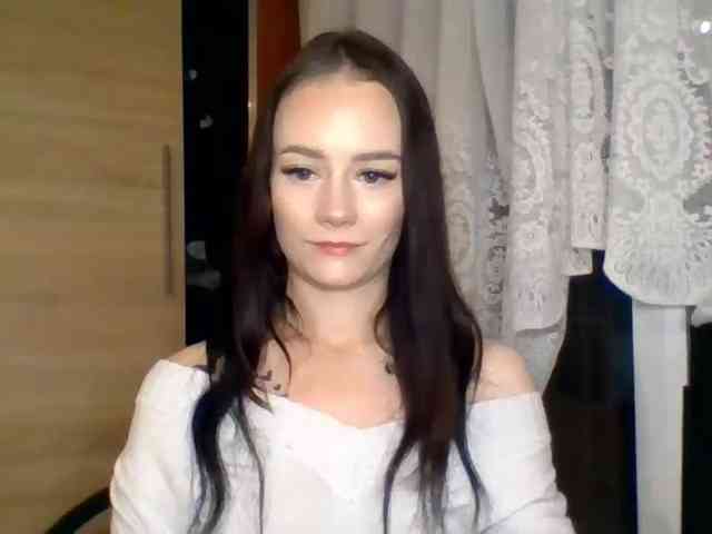 Model: NinaFlirt
