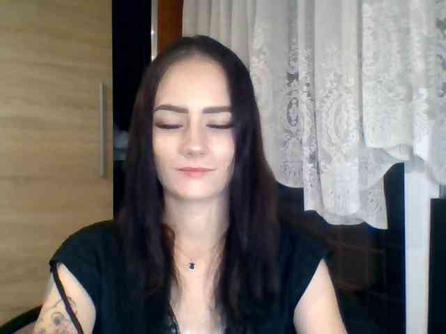 NinaFlirt webcam