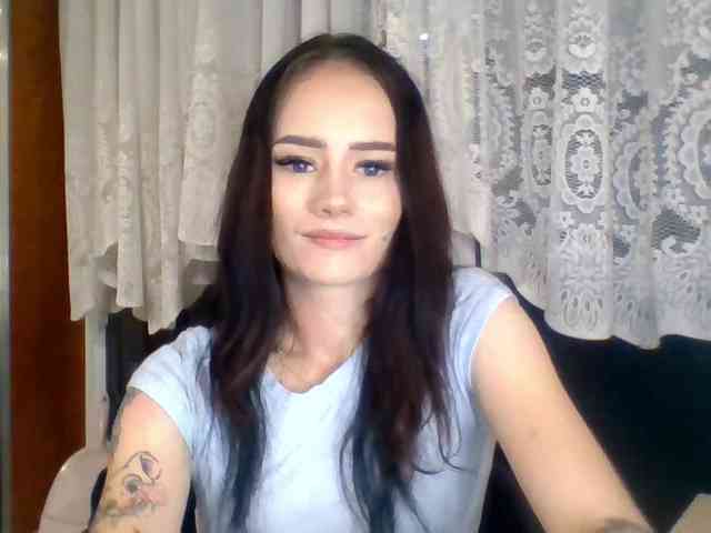 NinaFlirt webcam