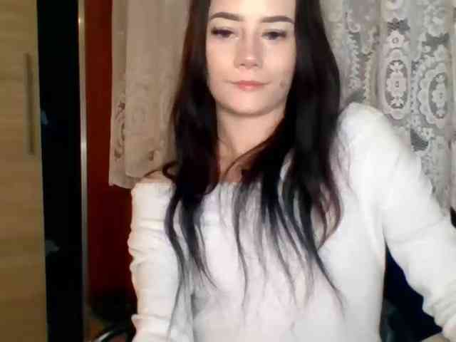 Model: NinaFlirt