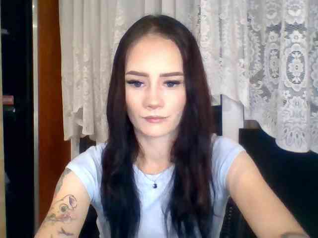 NinaFlirt webcam