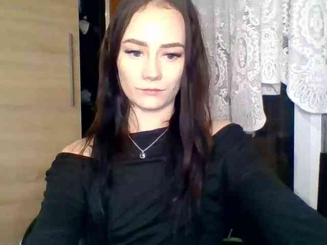 Model: NinaFlirt