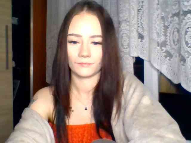 Model: NinaFlirt
