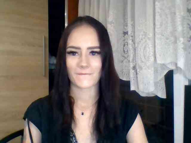 Model: NinaFlirt