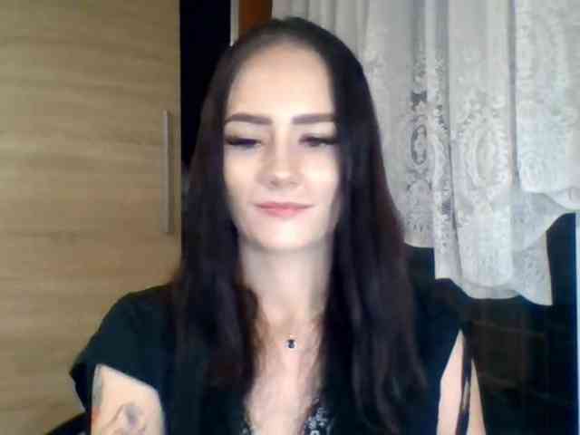 NinaFlirt webcam