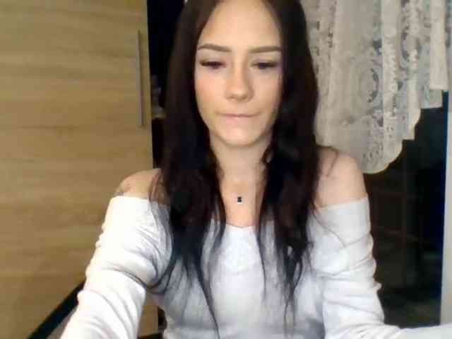 Model: NinaFlirt
