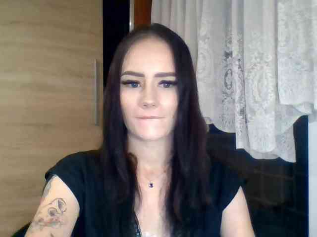 NinaFlirt webcam