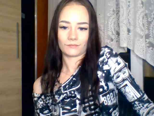 Model: NinaFlirt