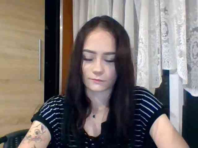 NinaFlirt webcam