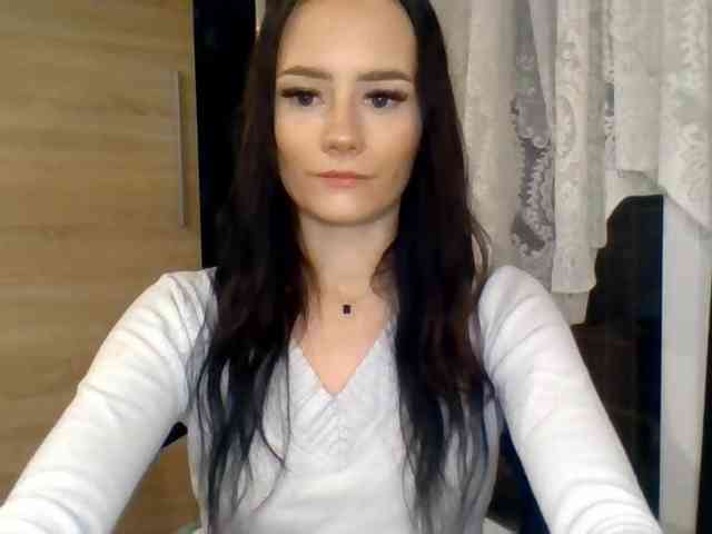 Model: NinaFlirt