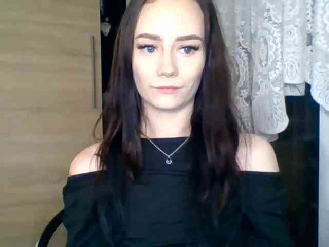 Model: NinaFlirt