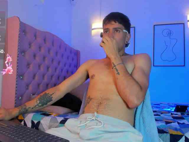 vaalentiino vaalentiino