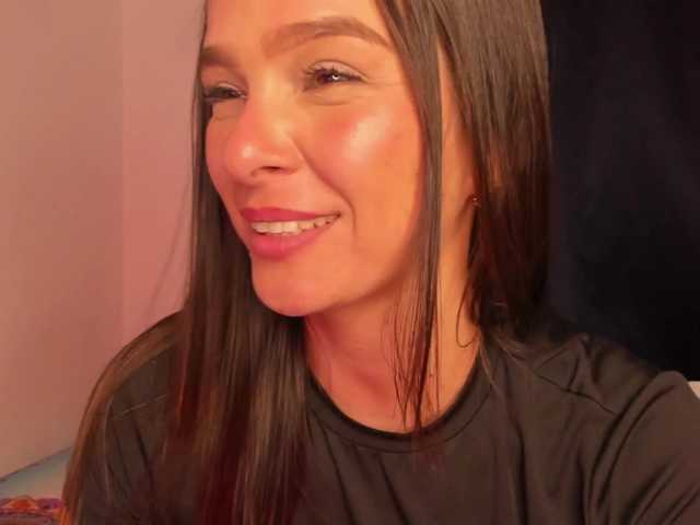 Luevanss live cam on BongaCams