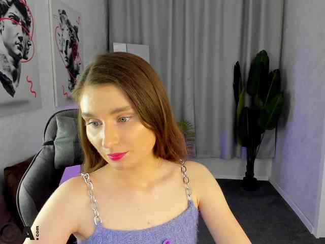 Модель: Vanessa-Vibe