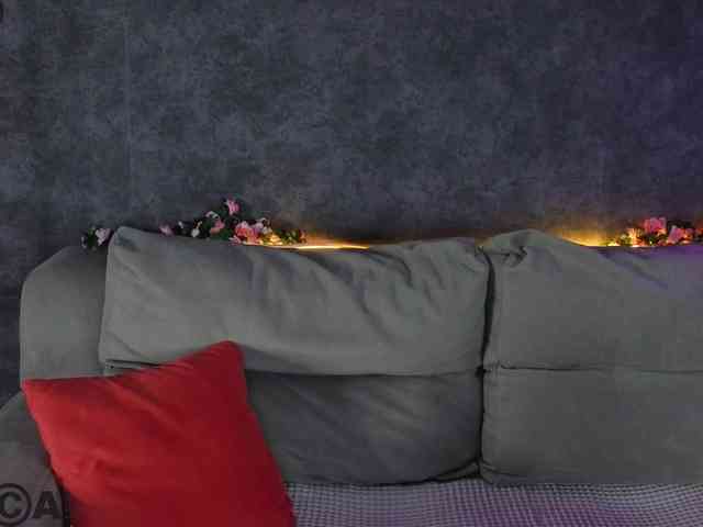 Vanessa-Vibe webcam