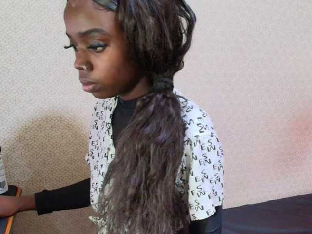 ebonyemily's BongaCams show and profile