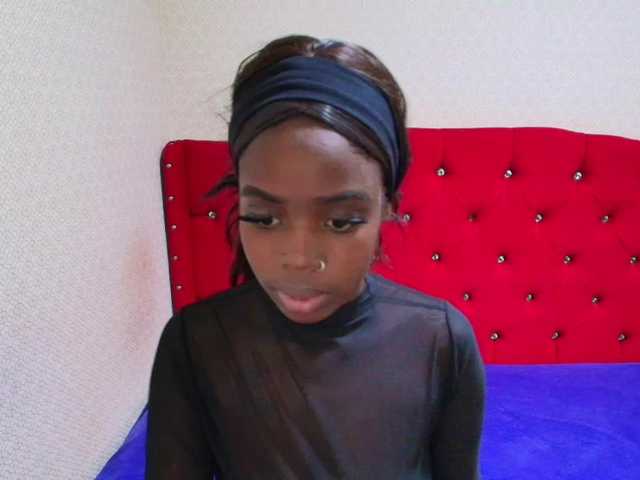 ebonyemily's BongaCams show and profile