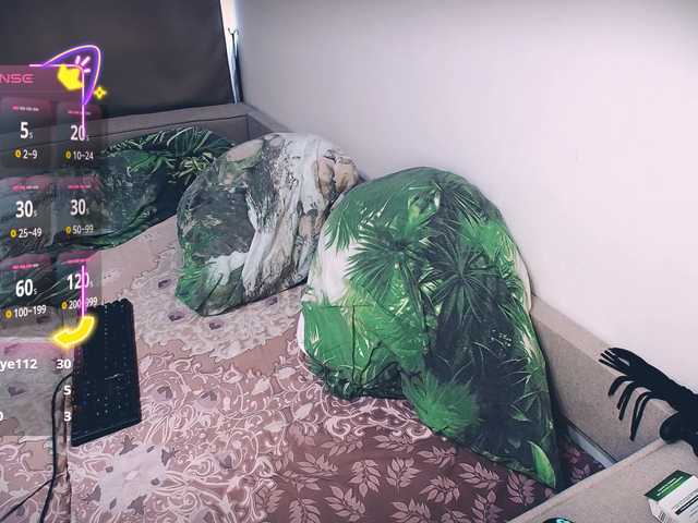 Littlepinkcat live webcam show
