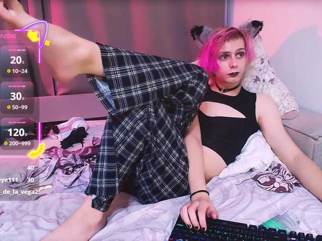 Littlepinkcat — live trans cam