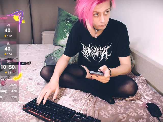Littlepinkcat live webcam show