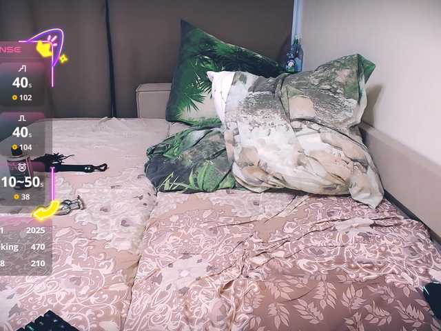 Littlepinkcat live webcam show