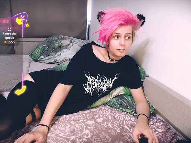 Littlepinkcat live webcam show