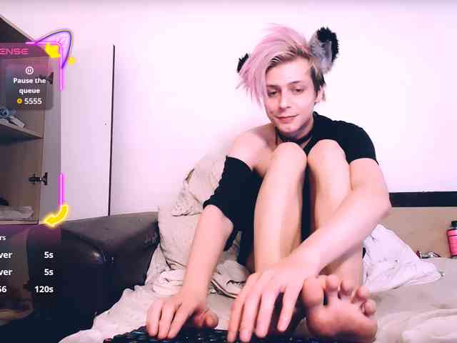 Littlepinkcat Live Webcam on BongaCams
