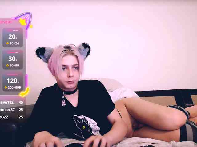 Littlepinkcat Live Webcam on BongaCams