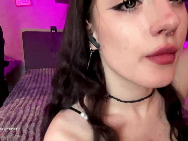 meowluly's BongaCams show and profile