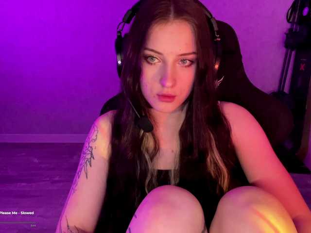 meowluly's BongaCams show and profile
