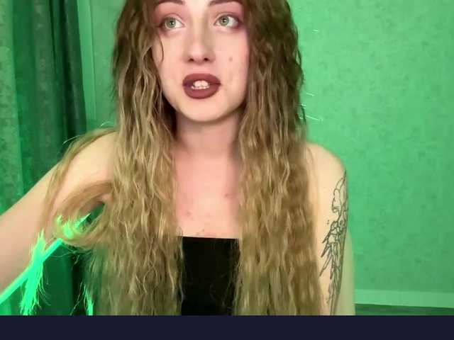 meowluly live cam on BongaCams