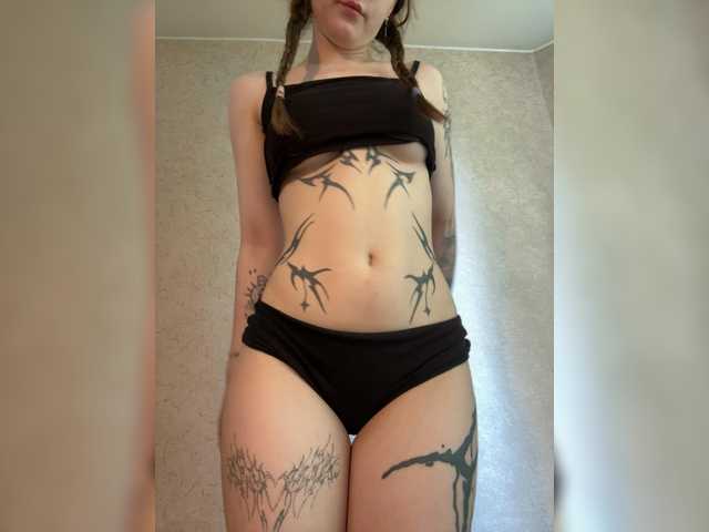meowluly live cam on BongaCams